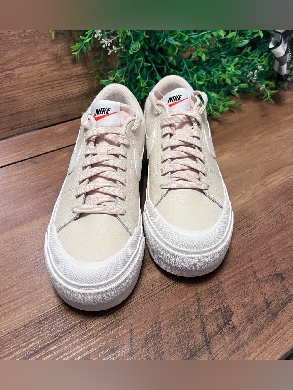 Nike Wmns Court Legacy Lift Women Casual Lifestyle Platform Sneakers - Picture 3 of 15